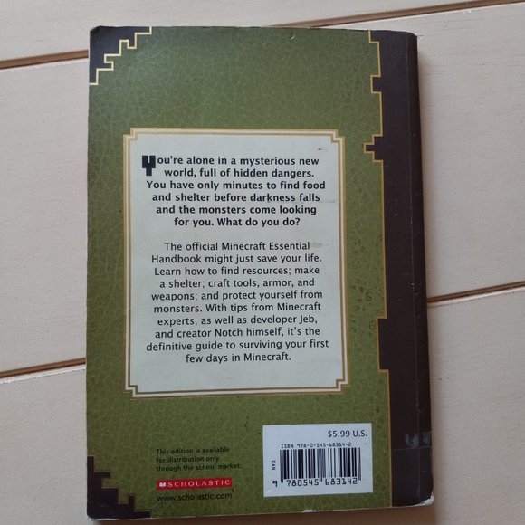 Minecraft Scholastic Handbooks Collection - Picture 5 of 10